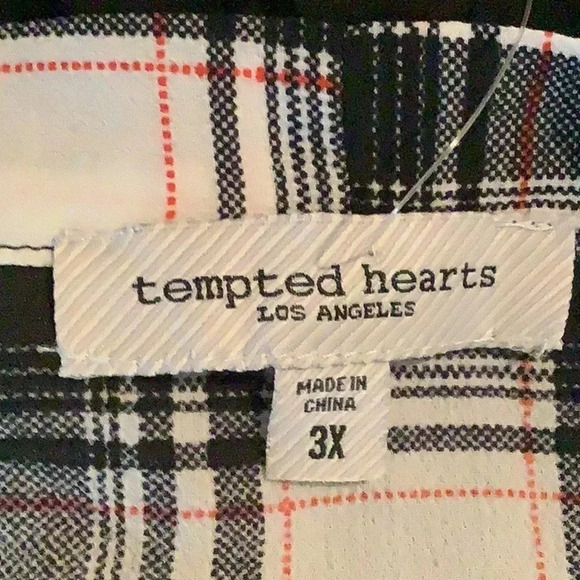 Tempted Hearts Plaid 3/4 Sleeve With Elastic Size 3X New With Tags - Picture 6 of 8